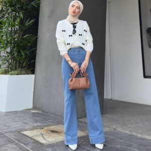 DALILIES FLARE WIDELEG